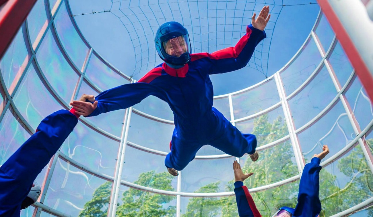 Політ в аеротрубі на Чайці для трьох