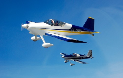 Фото, Парный полет на самолетах RV-7 с фигурами пилотажа