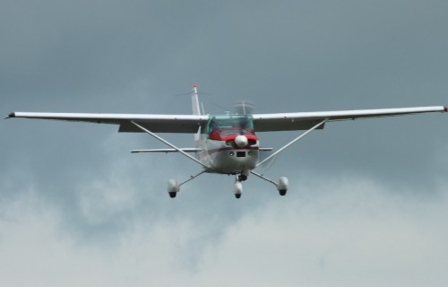 Фото, Полет на самолете Cessna 182 с Киева в Межгорье для троих