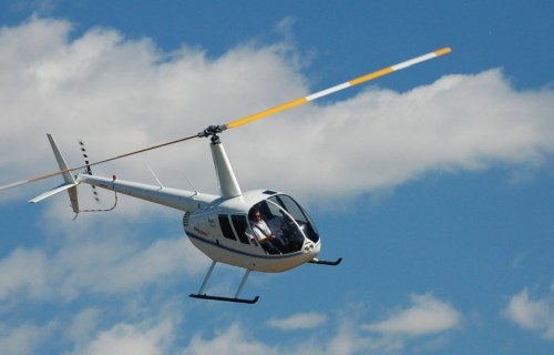 Фото, Політ на вертольоті Robinson R44 над Межигір'ям для трьох 25-хвилин