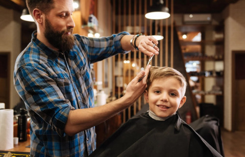 Фото, Детская стрижка в барбершопе