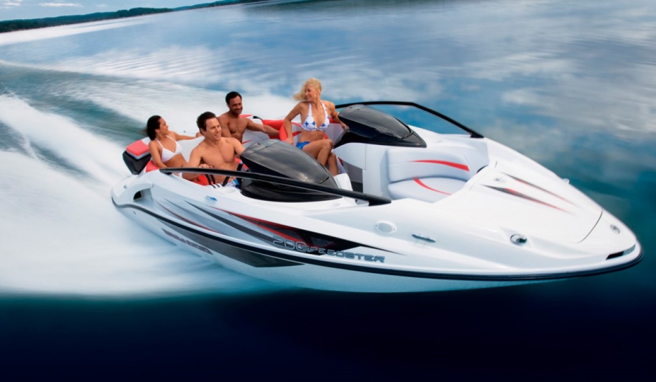 Прогулка на катере Azura 520