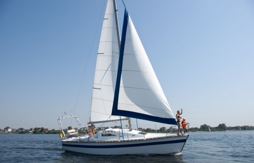 Фото, Прогулка на парусной яхте Lana для компании