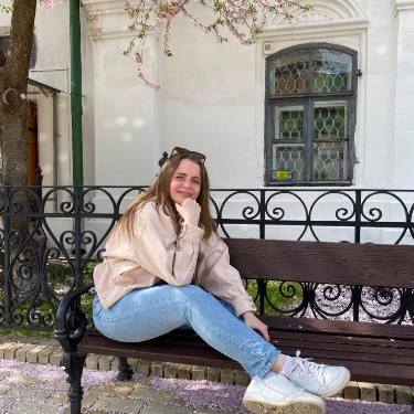 Вероника Максименко