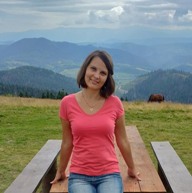 Оленька Коломиец 